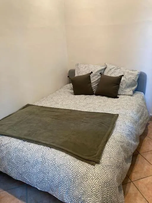 Apartment Appartement Cosy A 2 Pas De La Gare Marseille France