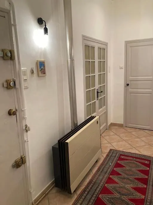 Appartement Cosy A 2 Pas De La Gare Marseille France