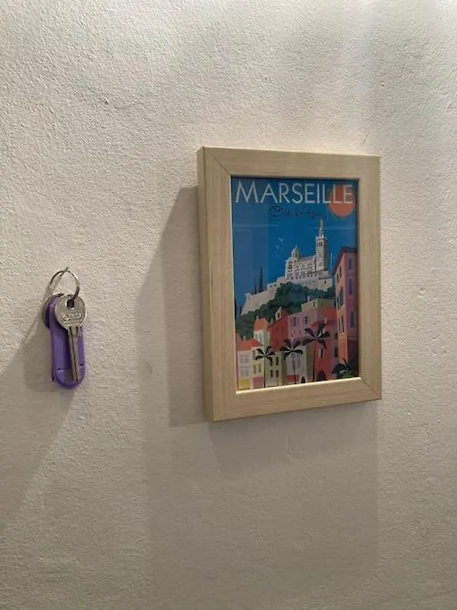 Appartement Cosy A 2 Pas De La Gare Marseille Apartment