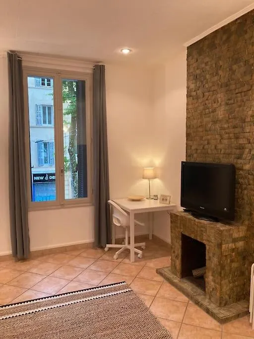 Apartment Appartement Cosy A 2 Pas De La Gare Marseille