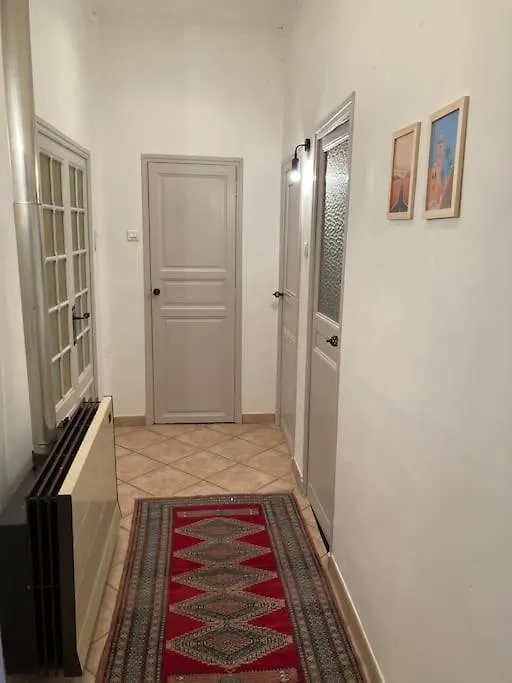Appartement Cosy A 2 Pas De La Gare Marseille France